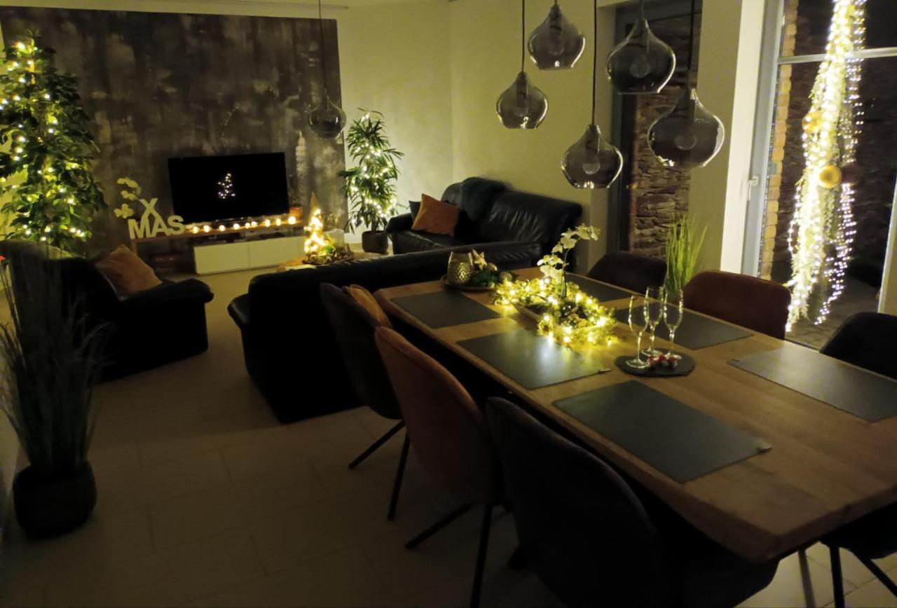 Attraktive Wohnung-Elztalidyll-Zwischen Mosel,Nuerburgring Und Burg Eltz Kollig Exteriér fotografie